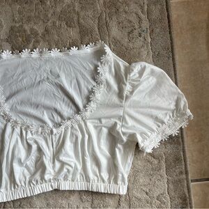 White cropped top for dirndl with floral detail